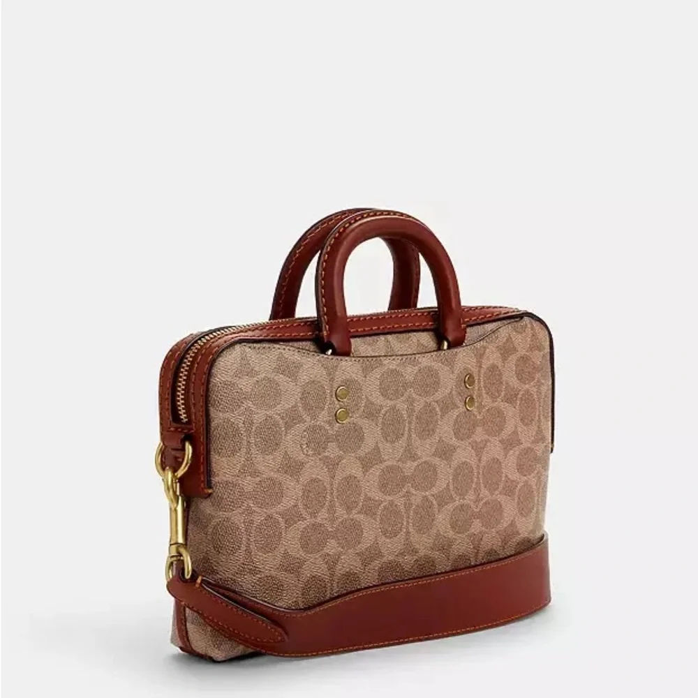 Coach Rogue Slim Brief 25 In Signature Canvas. Unisex. NWT